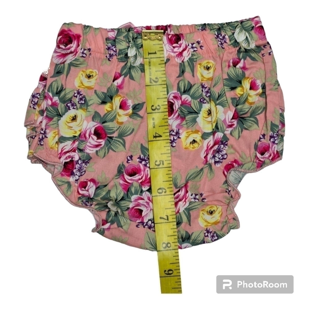 I'm My Daddy's Girl And My Mommy's World Baby Clothes Sets - Picture 4 of 6